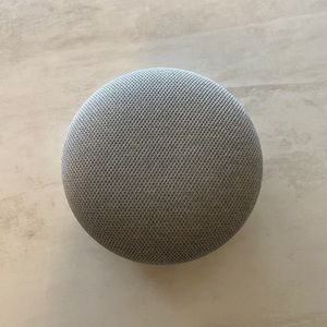 Google Home Mini